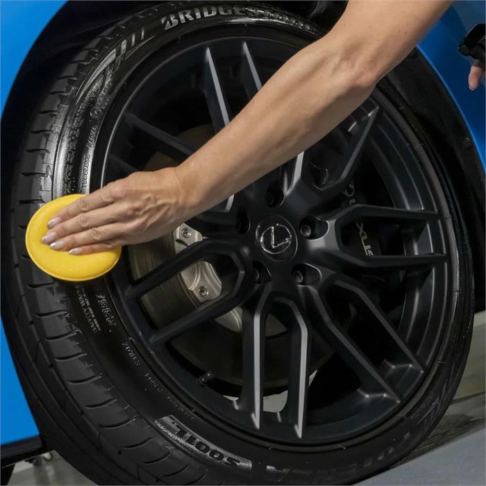 Meguiars Ultimate Insane Shine Tyre Spray