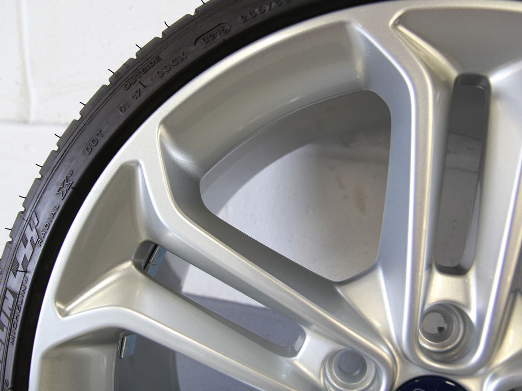 How to refurbish and polish old alloy wheels in only one day 