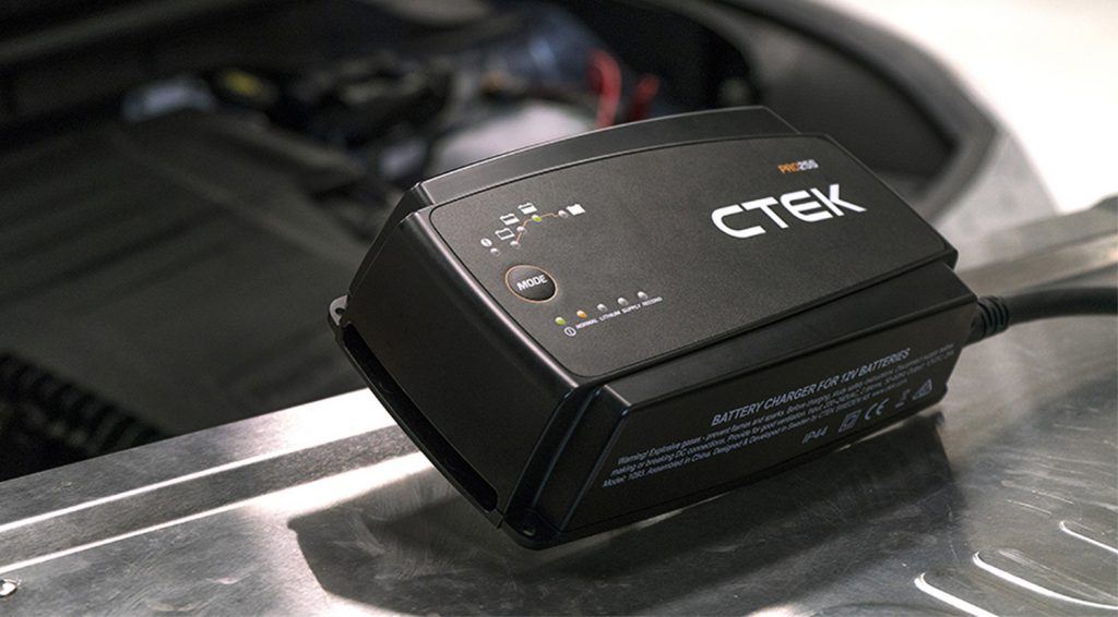 ctek car battery status indicater